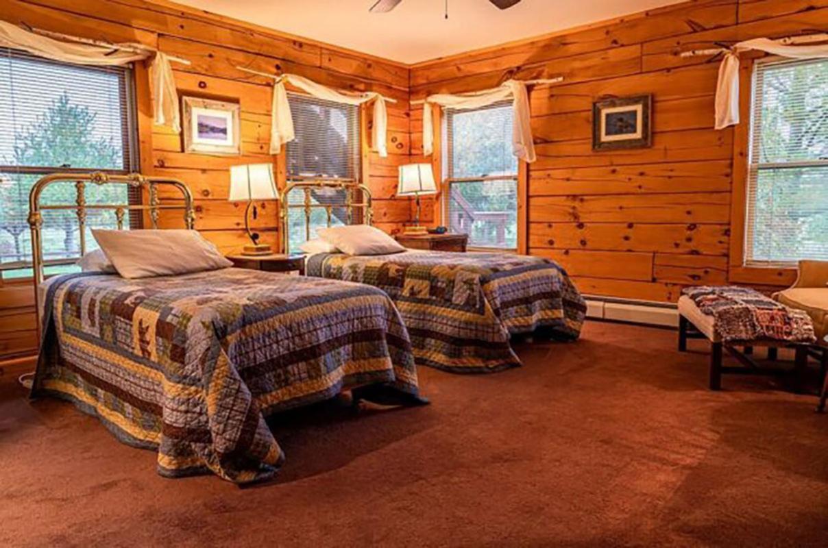 Point Au Roche Lodge Платтсбург Экстерьер фото
